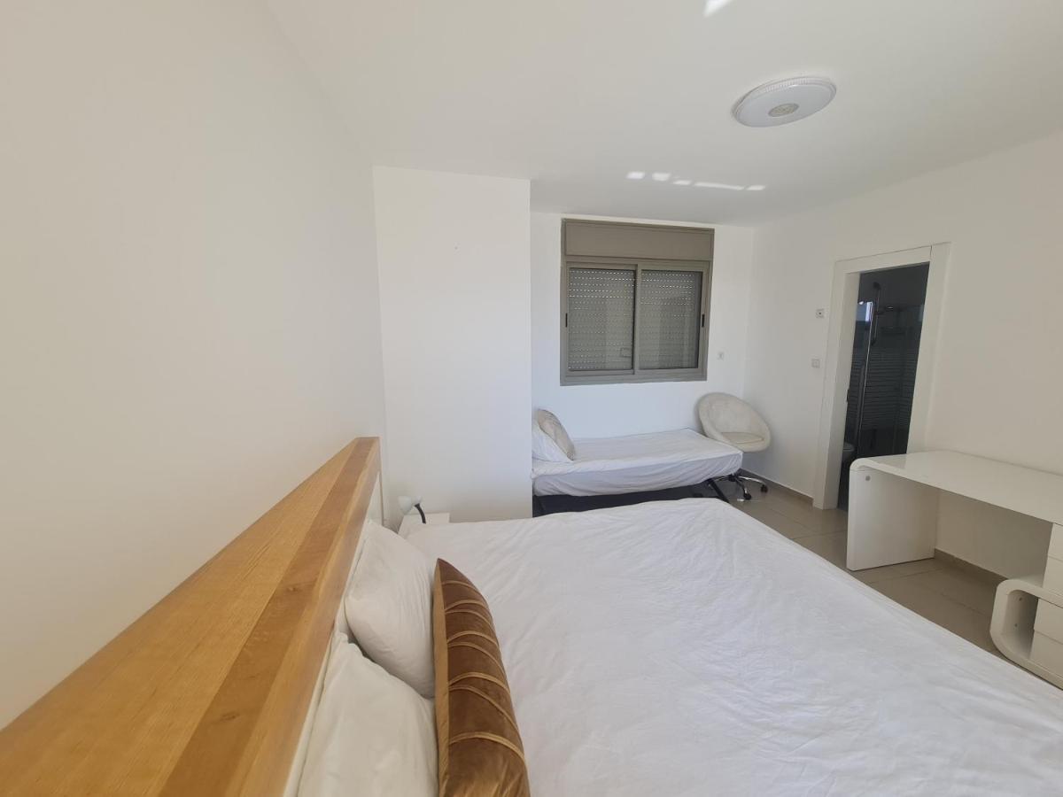 Top-Luxury Exclusive Аpt With Jacuzzi In Front Of The Sea Eilat Eksteriør bilde