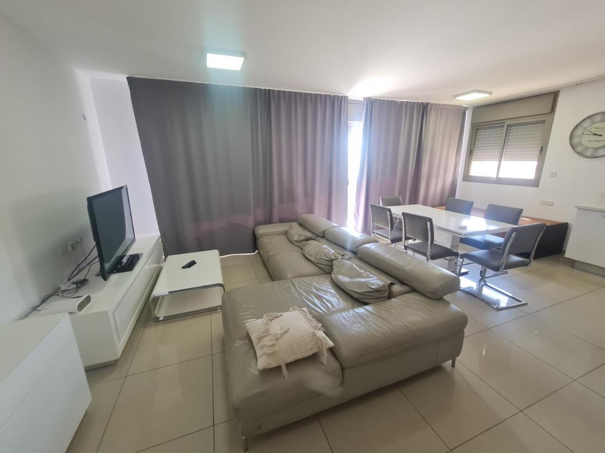 Top-Luxury Exclusive Аpt With Jacuzzi In Front Of The Sea Eilat Eksteriør bilde