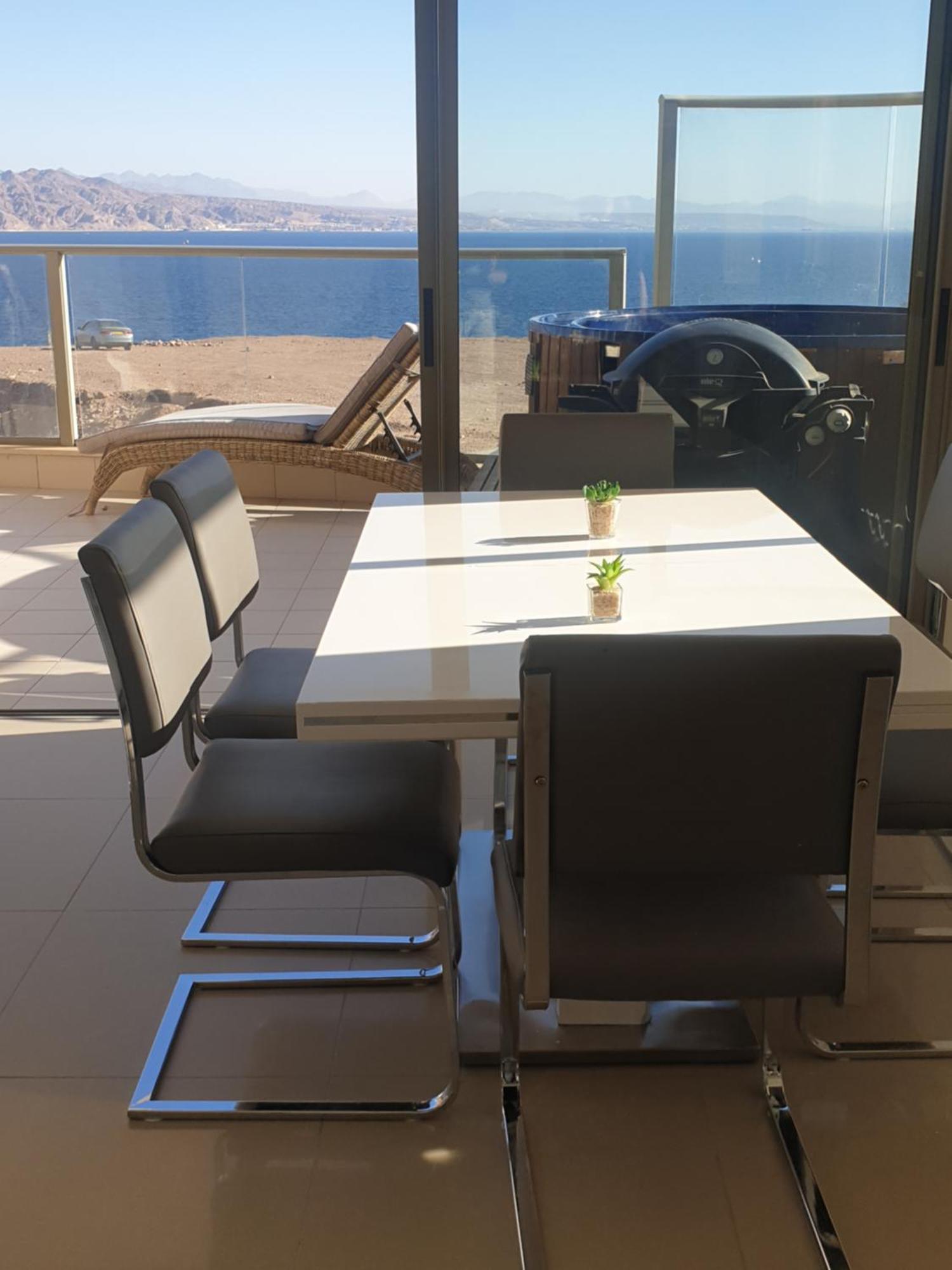 Top-Luxury Exclusive Аpt With Jacuzzi In Front Of The Sea Eilat Eksteriør bilde